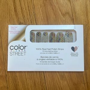 Color Street - Bad Chrome-ance (NAIL DESIGN)